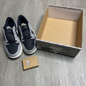 Air Jordan 1 Low Black Cement Women’s Shoe Size 6 Black NWT